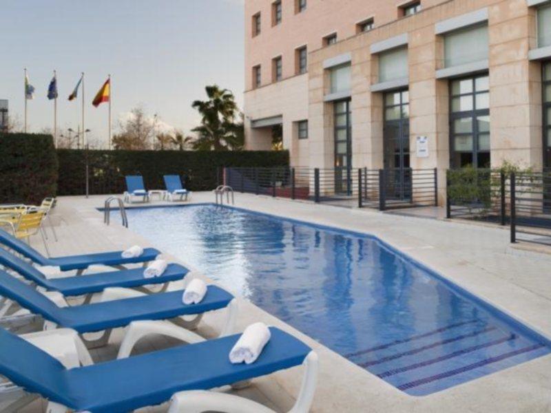 Holiday Inn Express Ciudad De Las Ciencias, An Ihg Hotel Valencia Exterior foto
